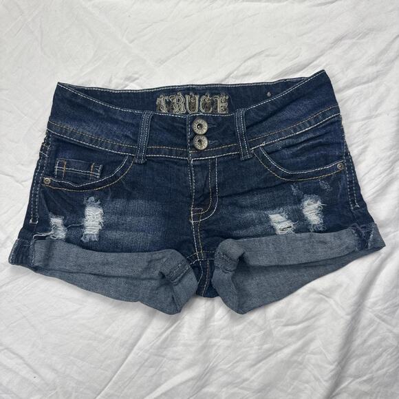 Low rise blue denim mini short shorts - size 3 from Truce - Picture 2 of 8